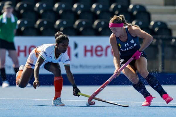 India battle to 2–2 draw but fall short in shootout against Argentina in FIH Hockey Pro League 2024/25 (Women)